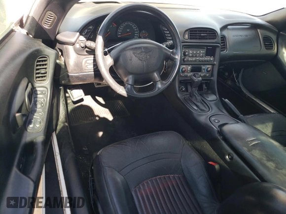 2002 Chevrolet Corvette with VIN 1G1YY22G325105745, listed as a Copart auction lot 76817784 with 130,394 mi miles and Salvage Title. Bid and sale history available at carsss.com. Image 8.