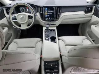 2021 Volvo XC60 Inscription with VIN YV4102RL8M1774023, listed as a Copart auction lot 43758055 with 14,085 mi miles and Salvage Title. Bid and sale history available at carsss.com. Image 8.