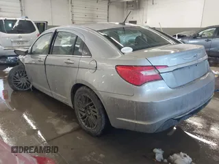 2013 Chrysler 200 Touring with VIN 1C3CCBBB5DN602677, listed as a IAAI auction lot 41644651 with 183,556 mi miles. Bid and sale history available at carsss.com. Image 3.
