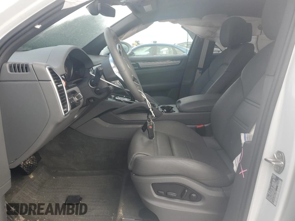 2023 Porsche Cayenne with VIN WP1AA2AY0PDA01250, listed as a Copart auction lot 85952904 with 17,752 mi miles and Salvage title. Bid and sale history available at DreamBid. Image 7.