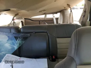 2005 Ford Excursion Eddie Bauer с VIN 1FMSU45P95EC33892, выставлен на аукционе Copart как лот 88871715 с пробегом Не указан миль и Списание • Salvage title. История ставок и продаж доступна на DreamBid. Изображение 10.