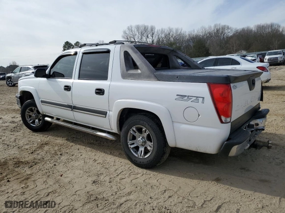 2005 Chevrolet Avalanche Z71 with VIN 3GNEK12ZX5G252768, listed as a Copart auction lot 43076865 with 181,213 mi miles and Clean Title. Bid and sale history available at carsss.com. Image 2.