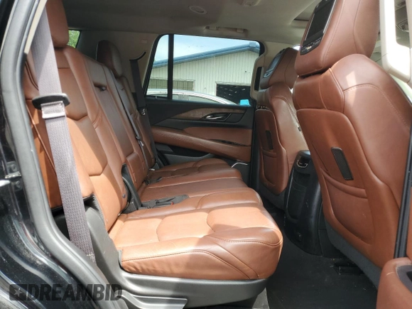 2016 Cadillac Escalade Luxury Collection z VIN 1GYS4BKJ4GR361116, wystawiony jako Copart lot #58193995 z przebiegiem 104 330 mil mil oraz Czysty tytuł • Clean title. Historia ofert i sprzedaży dostępna na DreamBid. Obrazek 11.