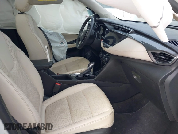 2020 Buick Encore GX Essence with VIN KL4MMFSL9LB104263, listed as a IAAI auction lot 40996823 with 44,257 mi miles and . Bid and sale history available at DreamBid. Image 5.
