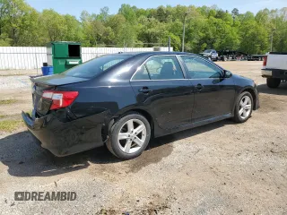 2014 Toyota Camry L with VIN 4T1BF1FK1EU400005, listed as a Copart auction lot 52782775 with 83,939 mi miles and Salvage Title. Bid and sale history available at DreamBid. Image 3.