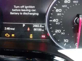 2015 Audi A8 L 4.0T with VIN WAU32AFD4FN041084, listed as a IAAI auction lot 41450453 with 86,199 mi miles. Bid and sale history available at carsss.com. Image 15.