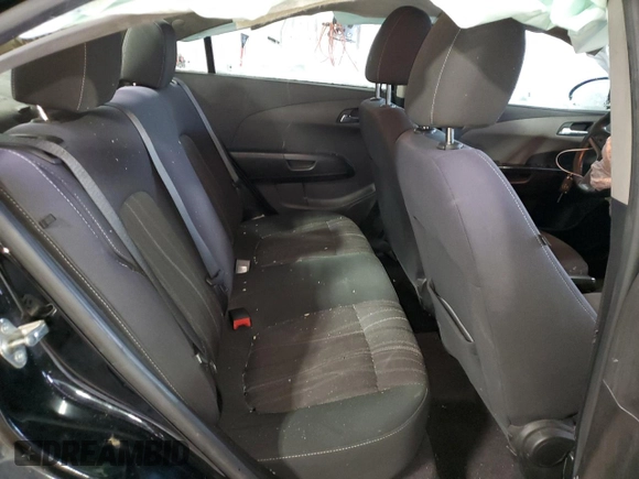 2012 Chevrolet Sonic LT z VIN 1G1JC5SHXC4142552, wystawiony jako Copart lot #44557255 z przebiegiem 135 871 mil mil oraz Szkoda całkowita • Salvage title. Historia ofert i sprzedaży dostępna na DreamBid. Obrazek 10.