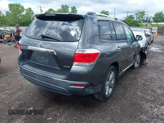 2012 Toyota Highlander Limited with VIN 5TDDK3EH0CS102430, listed as a IAAI auction lot 42321997 with 205,611 mi miles and . Bid and sale history available at DreamBid. Image 4.