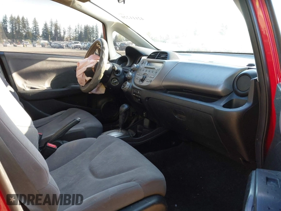 2010 Honda Fit with VIN JHMGE8H29AC008147, listed as a IAAI auction lot 42111220 with 267,843 mi miles. Bid and sale history available at carsss.com. Image 5.