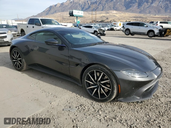 2020 Aston Martin Vantage z VIN SCFSMGAW6LGN03442, wystawiony jako Copart lot #83372524 z przebiegiem 10 819 mil mil oraz Szkoda całkowita • Salvage title. Historia ofert i sprzedaży dostępna na DreamBid. Obrazek 4.
