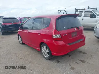 2007 Honda Fit Sport with VIN JHMGD37667S060148, listed as a IAAI auction lot 41220713 with 206,294 mi miles. Bid and sale history available at carsss.com. Image 3.