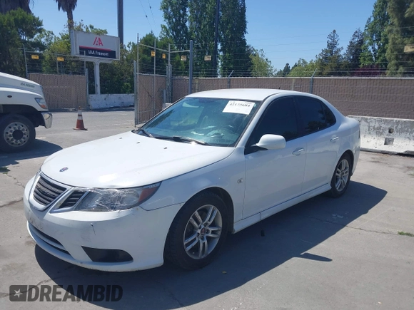 2011 Saab 9-3 z VIN YS3FA4CY8B1308975, wystawiony jako IAAI lot #42175684 z przebiegiem 284 439 mil mil oraz . Historia ofert i sprzedaży dostępna na DreamBid. Obrazek 6.