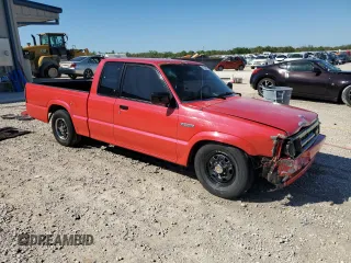1991 Mazda B-Series Truck z VIN JM2UF3136M0148956, wystawiony jako Copart lot #47346325 z przebiegiem 71 241 mil mil oraz Szkoda całkowita • Salvage title. Historia ofert i sprzedaży dostępna na DreamBid. Obrazek 4.