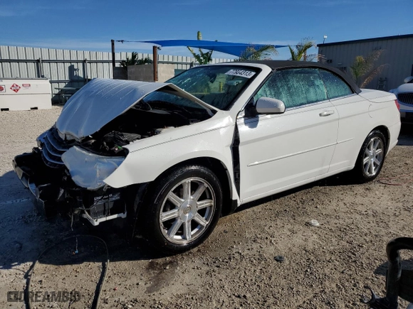 2009 Chrysler Sebring Touring with VIN 1C3LC55D39N520484, listed as a Copart auction lot 77934313 with 157,628 mi miles and Non Repairable. Bid and sale history available at carsss.com. Image 1.