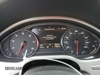 2014 Audi A8 3.0T z VIN WAURGAFD5EN009612, wystawiony jako Copart lot #49860895 z przebiegiem 170 973 mil mil oraz Szkoda całkowita • Salvage title. Historia ofert i sprzedaży dostępna na DreamBid. Obrazek 9.