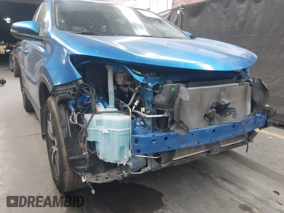 2018 Toyota RAV4 XLE z VIN JTMWFREVXJJ735226, wystawiony jako IAAI lot #42131520 z przebiegiem 121 663 mil mil oraz . Historia ofert i sprzedaży dostępna na DreamBid. Obrazek 6.