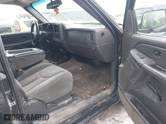 2004 Chevrolet Silverado 1500 with VIN 1GCEK19T04E206172, listed as a IAAI auction lot 41387807 with Not Provided miles and . Bid and sale history available at DreamBid. Image 5.
