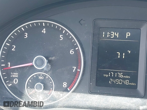 2010 Volkswagen Jetta SE with VIN 3VWRZ7AJ7AM116496, listed as a IAAI auction lot 42360075 with 249,048 mi miles and . Bid and sale history available at DreamBid. Image 7.