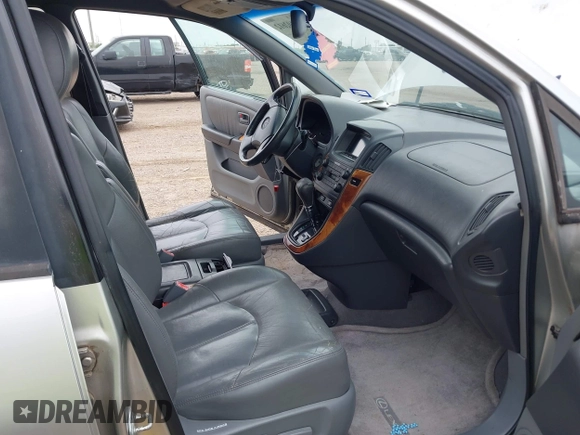 1999 Lexus RX 300 with VIN JT6HF10UXX0083402, listed as a IAAI auction lot 42102612 with 192,697 mi miles and . Bid and sale history available at DreamBid. Image 5.