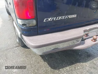 1997 Ford Explorer Eddie Bauer z VIN 1FMDU32X3VZB89808, wystawiony jako IAAI lot #42259274 z przebiegiem 183 444 mil mil oraz . Historia ofert i sprzedaży dostępna na DreamBid. Obrazek 12.