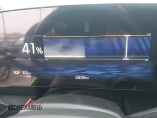 2024 Chevrolet Blazer EV eAWD LT z VIN 3GNKDBRJ0RS218750, wystawiony jako IAAI lot #41735858 z przebiegiem 2835 mil mil oraz . Historia ofert i sprzedaży dostępna na DreamBid. Obrazek 18.