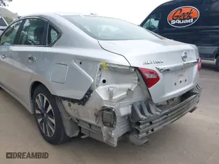 2018 Nissan Altima 2.5 SR with VIN 1N4AL3APXJC248951, listed as a IAAI auction lot 42025155 with 106,338 mi miles. Bid and sale history available at carsss.com. Image 21.