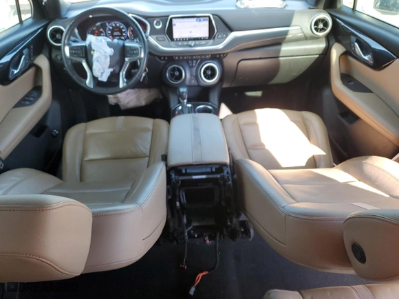 2019 Chevrolet Blazer Premier with VIN 3GNKBFRS5KS589155, listed as a Copart auction lot 77104304 with 84,241 mi miles and Salvage Title. Bid and sale history available at carsss.com. Image 8.