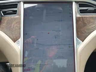 2016 Tesla Model S 90D с VIN 5YJSA1E45GF143853, выставлен на аукционе IAAI как лот 42097333 с пробегом 86 672 миль миль и . История ставок и продаж доступна на DreamBid. Изображение 19.