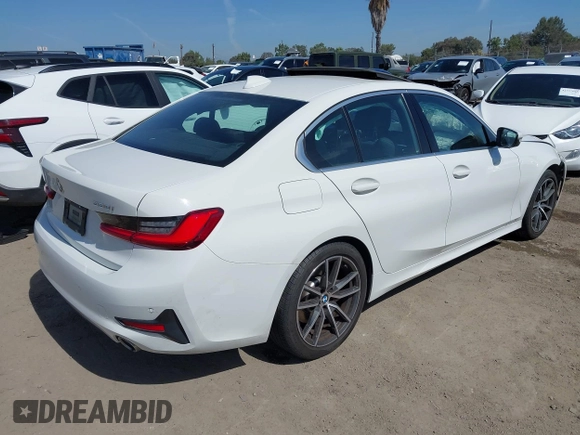 2020 BMW 3 Series 330i с VIN 3MW5R1J01L8B10868, выставлен на аукционе IAAI как лот 42335176 с пробегом 36 055 миль миль и . История ставок и продаж доступна на DreamBid. Изображение 4.