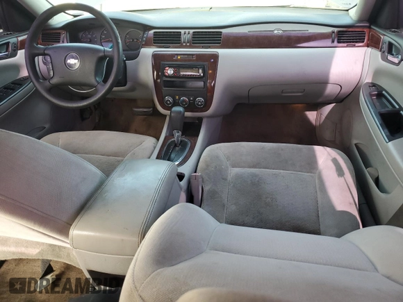 2007 Chevrolet Impala LS z VIN 2G1WB58KX79380786, wystawiony jako Copart lot #55325005 z przebiegiem 188 264 mil mil oraz Szkoda całkowita • Salvage title. Historia ofert i sprzedaży dostępna na DreamBid. Obrazek 8.