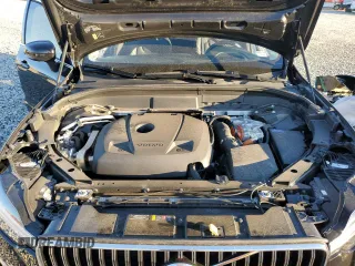 2022 Volvo XC60 Recharge Plug-In Hybrid Inscription Expression with VIN YV4H60DZ1N1031931, listed as a Copart auction lot 75292624 with 0 mi miles and Salvage Title. Bid and sale history available at carsss.com. Image 13.