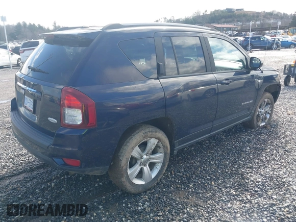 2016 Jeep Compass Latitude with VIN 1C4NJCEA9GD648025, listed as a IAAI auction lot 41558791 with 122,273 mi miles. Bid and sale history available at carsss.com. Image 4.