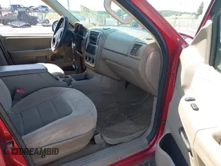 2005 Ford Explorer XLT z VIN 1FMZU73E95UB86676, wystawiony jako IAAI lot #42535013 z przebiegiem 188 108 mil mil oraz . Historia ofert i sprzedaży dostępna na DreamBid. Obrazek 5.