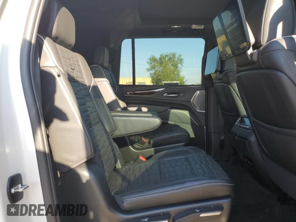2022 Cadillac Escalade ESV Sport Platinum with VIN 1GYS4RKL2NR350025, listed as a Copart auction lot 74261794 with 28,667 mi miles and Non repairable. Bid and sale history available at DreamBid. Image 11.