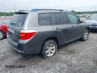 2009 Toyota Highlander z VIN JTEES41A292122256, wystawiony jako IAAI lot #42466861 z przebiegiem 271 867 mil mil oraz . Historia ofert i sprzedaży dostępna na DreamBid. Obrazek 4.
