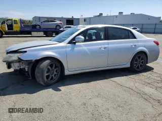 2011 Toyota Avalon with VIN 4T1BK3DB1BU438274, listed as a Copart auction lot 53164055 with 263,323 mi miles and Salvage Title. Bid and sale history available at carsss.com. Image 1.