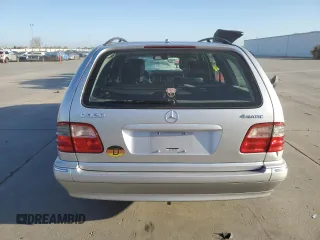 2001 Mercedes-Benz E-Class AWD with VIN WDBJH82J81X061329, listed as a Copart auction lot 50560685 with 0 mi miles and Non Repairable. Bid and sale history available at carsss.com. Image 6.