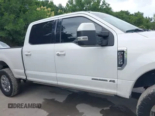 2018 Ford F-250 XL with VIN 1FT7W2BT6JEB18283, listed as a IAAI auction lot 42363824 with 175,244 mi miles and . Bid and sale history available at DreamBid. Image 13.