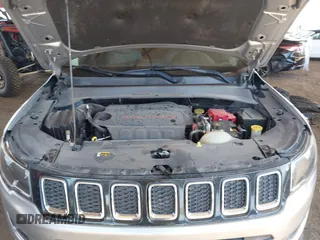 2019 Jeep Compass Limited with VIN 3C4NJDCB8KT791262, listed as a IAAI auction lot 42058202 with 127,992 mi miles and . Bid and sale history available at DreamBid. Image 10.