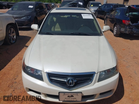 2005 Acura TSX with VIN JH4CL96885C015839, listed as a IAAI auction lot 42121969 with 251,529 mi miles. Bid and sale history available at carsss.com. Image 6.
