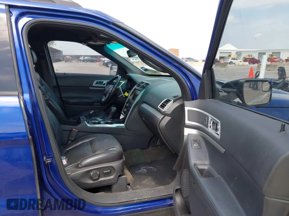 2014 Ford Explorer XLT with VIN 1FM5K7D85EGC25436, listed as a IAAI auction lot 42057073 with 191,178 mi miles and . Bid and sale history available at DreamBid. Image 5.