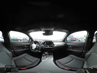 2024 Lexus UX 250h Premium z VIN JTHP6JBH7R2193351, wystawiony jako IAAI lot #42172680 z przebiegiem 10 072 mil mil oraz . Historia ofert i sprzedaży dostępna na DreamBid. Obrazek 18.
