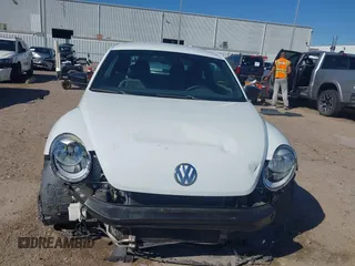 2015 Volkswagen Beetle Fleet Edition with VIN 3VWF17AT3FM651960, listed as a IAAI auction lot 41815688 with 113,907 mi miles and . Bid and sale history available at DreamBid. Image 13.