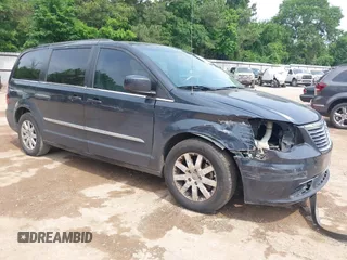 2014 Chrysler Town & Country Touring z VIN 2C4RC1BG5ER249731, wystawiony jako IAAI lot #42151487 z przebiegiem 171 383 mil mil oraz . Historia ofert i sprzedaży dostępna na DreamBid. Obrazek 1.