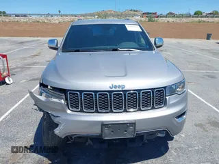 2019 Jeep Grand Cherokee Limited z VIN 1C4RJFBG3KC686280, wystawiony jako IAAI lot #42205004 z przebiegiem 113 936 mil mil oraz . Historia ofert i sprzedaży dostępna na DreamBid. Obrazek 12.