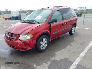 2006 Dodge Caravan SXT with VIN 1D4GP45R36B533131, listed as a IAAI auction lot 42097147 with 52,193 mi miles and . Bid and sale history available at DreamBid. Image 2.