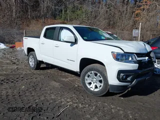 2022 Chevrolet Colorado 4WD LT with VIN 1GCGTCEN4N1320547, listed as a IAAI auction lot 41501195 with 28,064 mi miles. Bid and sale history available at carsss.com. Image 1.