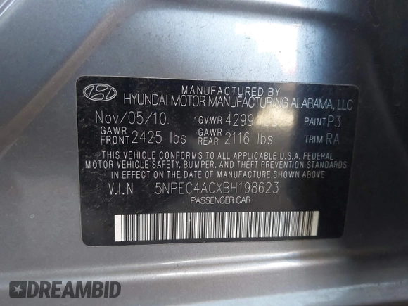 2011 Hyundai Sonata SE with VIN 5NPEC4ACXBH198623, listed as a IAAI auction lot 41681404 with 140,224 mi miles. Bid and sale history available at carsss.com. Image 9.