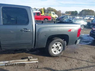 2011 Chevrolet Silverado 1500 LTZ with VIN 3GCPKTE39BG212827, listed as a IAAI auction lot 41044871 with 197,096 mi miles and . Bid and sale history available at DreamBid. Image 17.