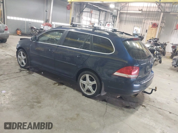 2013 Volkswagen Jetta TDI w/Sunroof with VIN 3VWML7AJ2DM692433, listed as a IAAI auction lot 41238019 with 149,594 mi miles and . Bid and sale history available at DreamBid. Image 3.